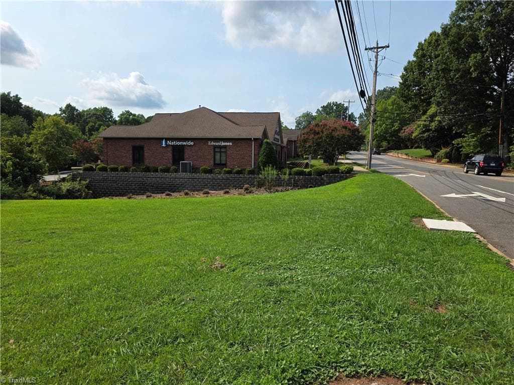 Stick/Site Built at 843 Stockton Street, Statesville NC 28677, Statesville, photo 6 of 11