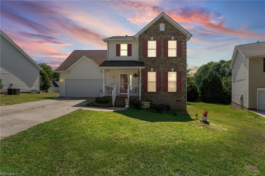 1315 Camden Place Court, Winston-Salem NC 27103