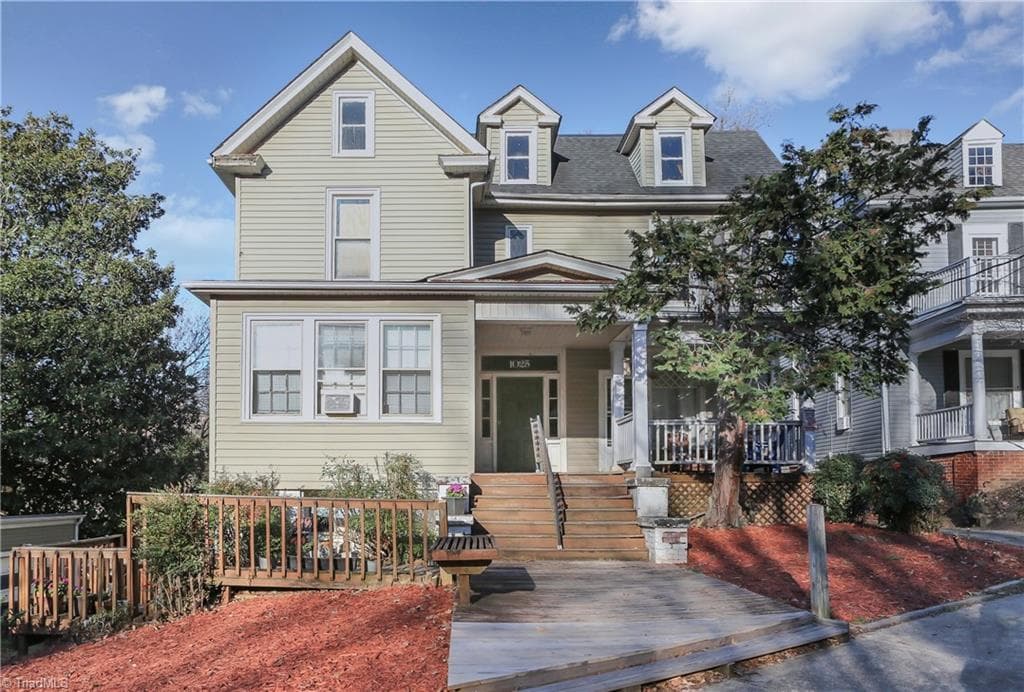 Apartment at 1025 West End Boulevard, Winston-Salem NC 27101, Winston-Salem, photo 2 of 48