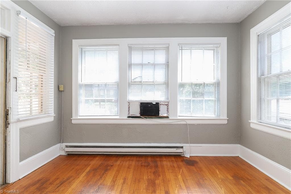 Apartment at 1025 West End Boulevard, Winston-Salem NC 27101, Winston-Salem, photo 6 of 48