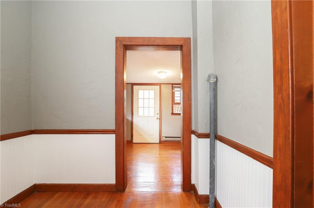Apartment at 1025 West End Boulevard, Winston-Salem NC 27101, Winston-Salem, photo 13 of 48