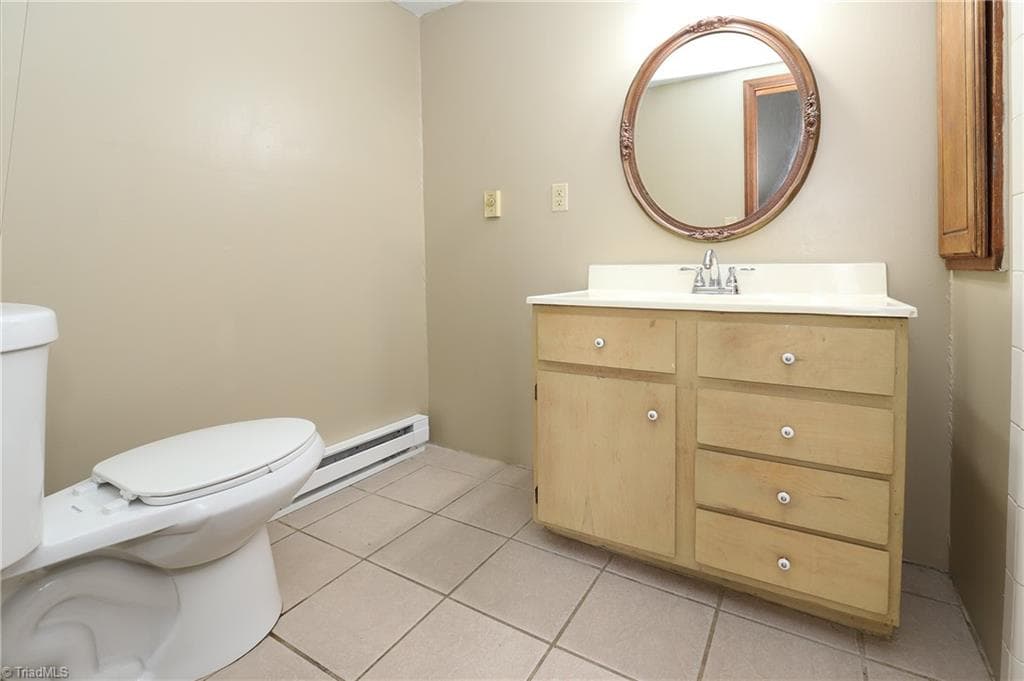 Apartment at 1025 West End Boulevard, Winston-Salem NC 27101, Winston-Salem, photo 20 of 48