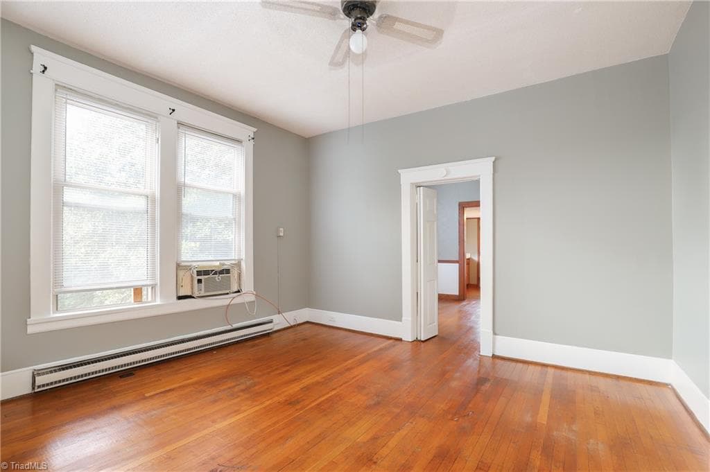 Apartment at 1025 West End Boulevard, Winston-Salem NC 27101, Winston-Salem, photo 11 of 48