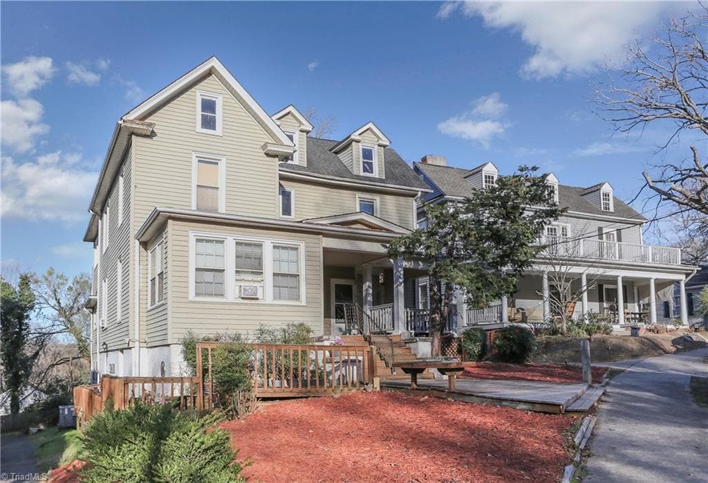 Apartment at 1025 West End Boulevard, Winston-Salem NC 27101, Winston-Salem, photo 4 of 48
