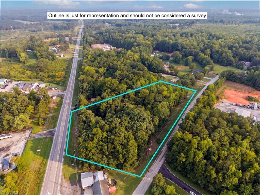5975 E US Highway 64, Lexington NC 27292
