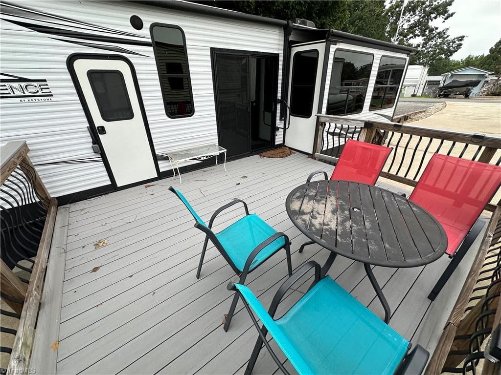 Manufactured Home at 103 S Cardinal Avenue, New London NC 28127, New London, photo 19 of 50