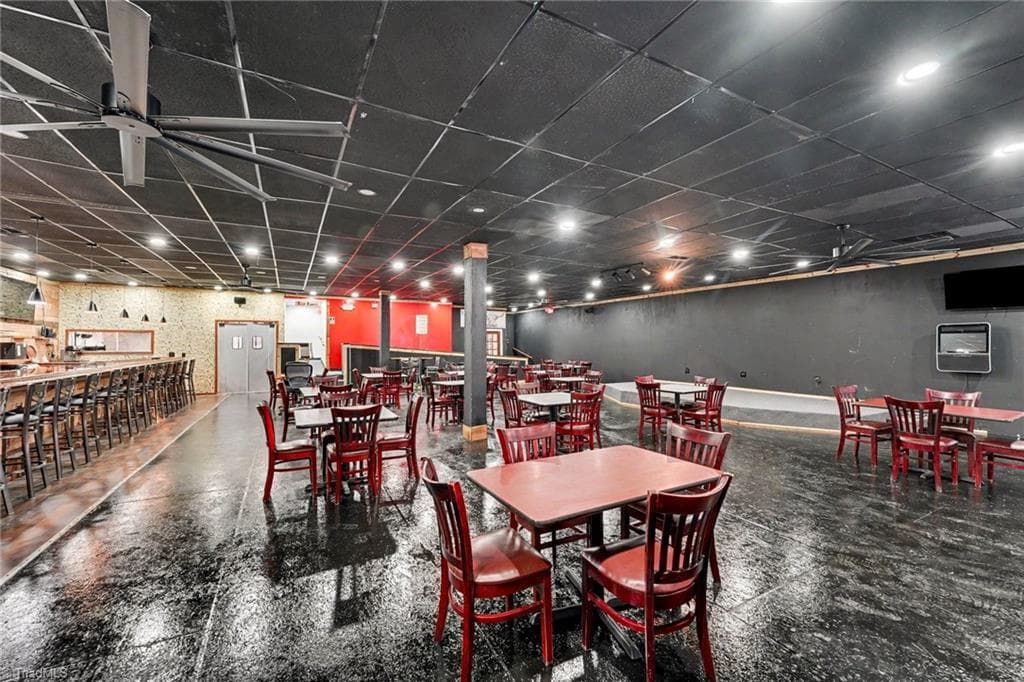 Remarks at 100/104 S Market Street, Madison NC 27025, photo 20 of 49