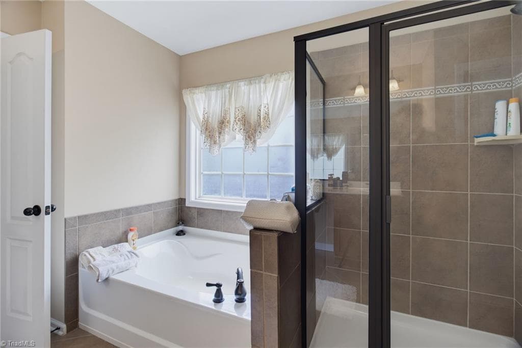 Stick/Site Built at 4034 Tellmont Court, High Point NC 27265, photo 28 of 36