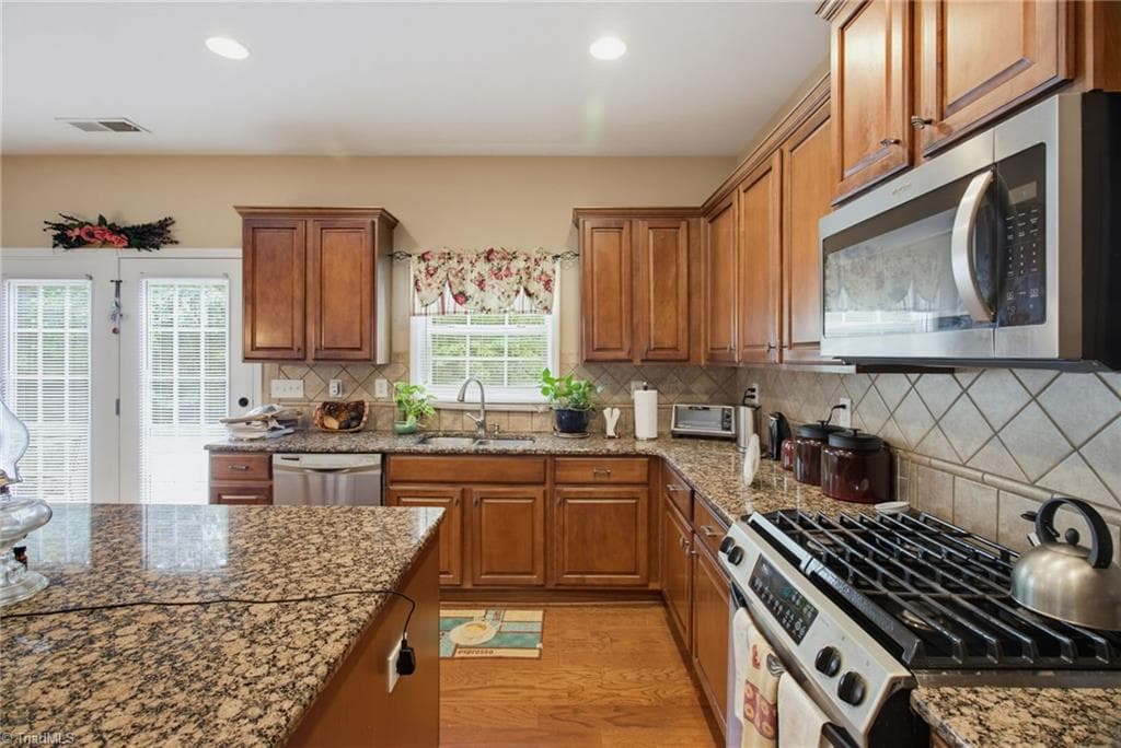 Stick/Site Built at 4034 Tellmont Court, High Point NC 27265, photo 20 of 36