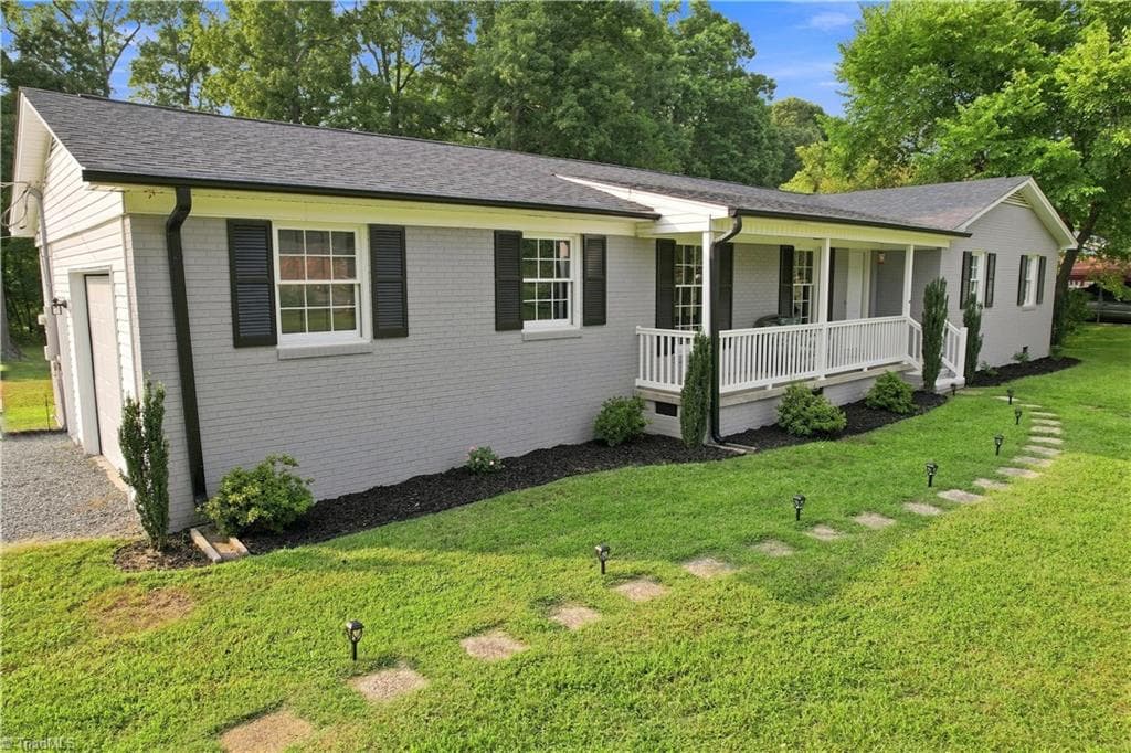 Stick/Site Built at 4643 Andrea Lane, Burlington NC 27215, Burlington, photo 2 of 46