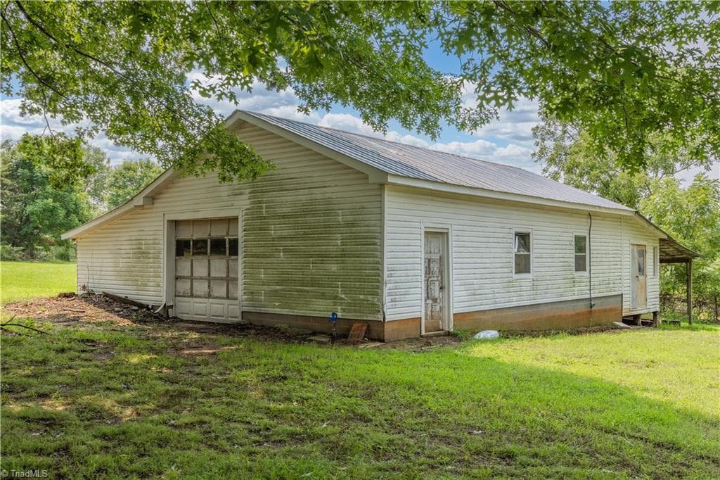 Stick/Site Built at 4988 Amick Lane, Liberty NC 27298, photo 33 of 50
