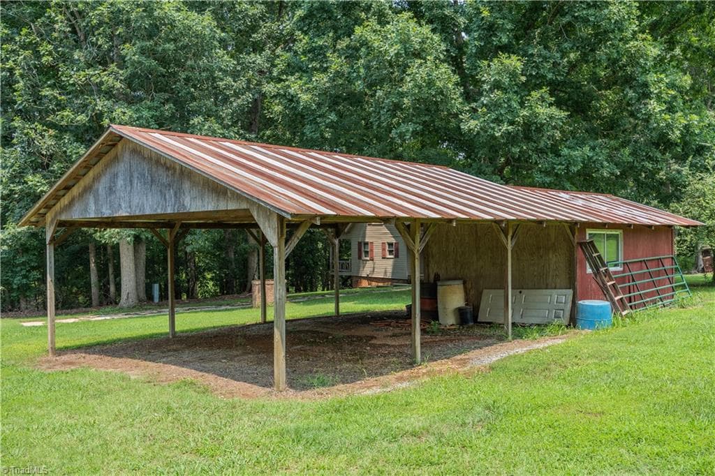 Stick/Site Built at 4988 Amick Lane, Liberty NC 27298, photo 37 of 50