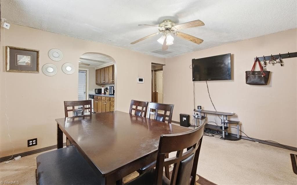 Stick/Site Built at 3914 Macarthur Road, Winston-Salem NC 27107, Winston-Salem, photo 3 of 34