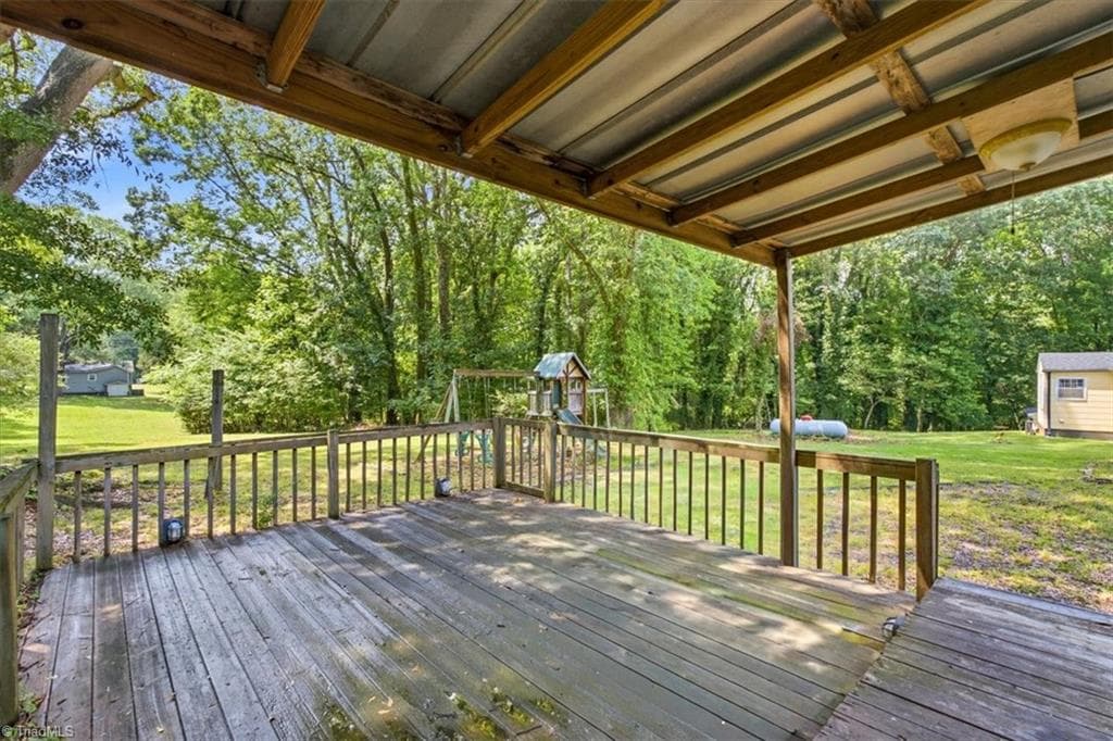 Stick/Site Built at 3914 Macarthur Road, Winston-Salem NC 27107, Winston-Salem, photo 29 of 34