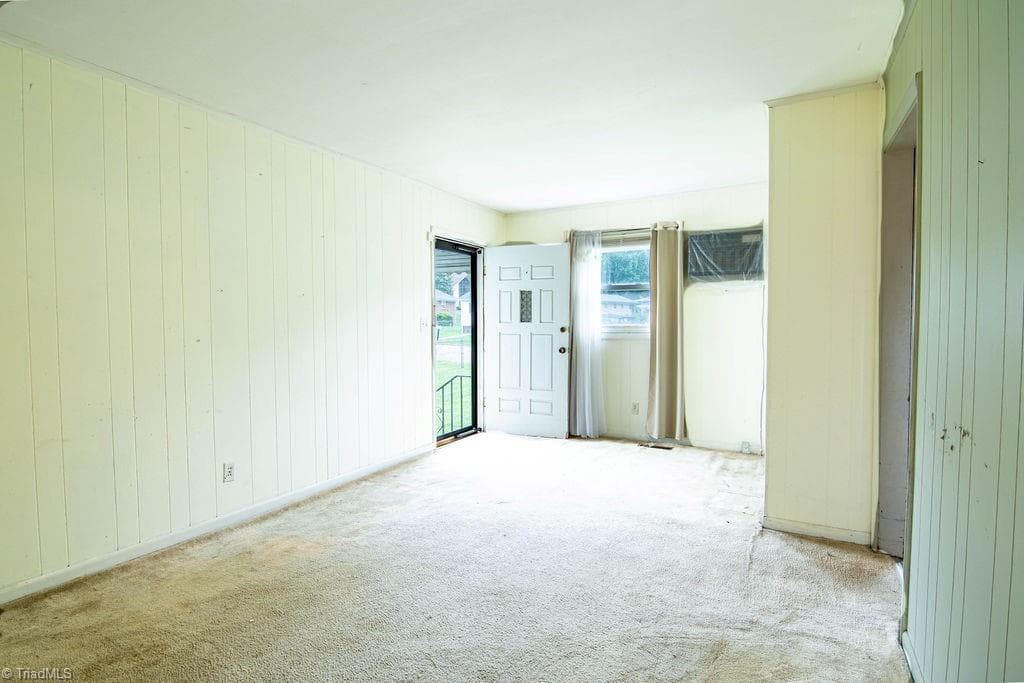 Stick/Site Built at 605 E Morehead Street, Reidsville NC 27320, Reidsville, photo 19 of 48