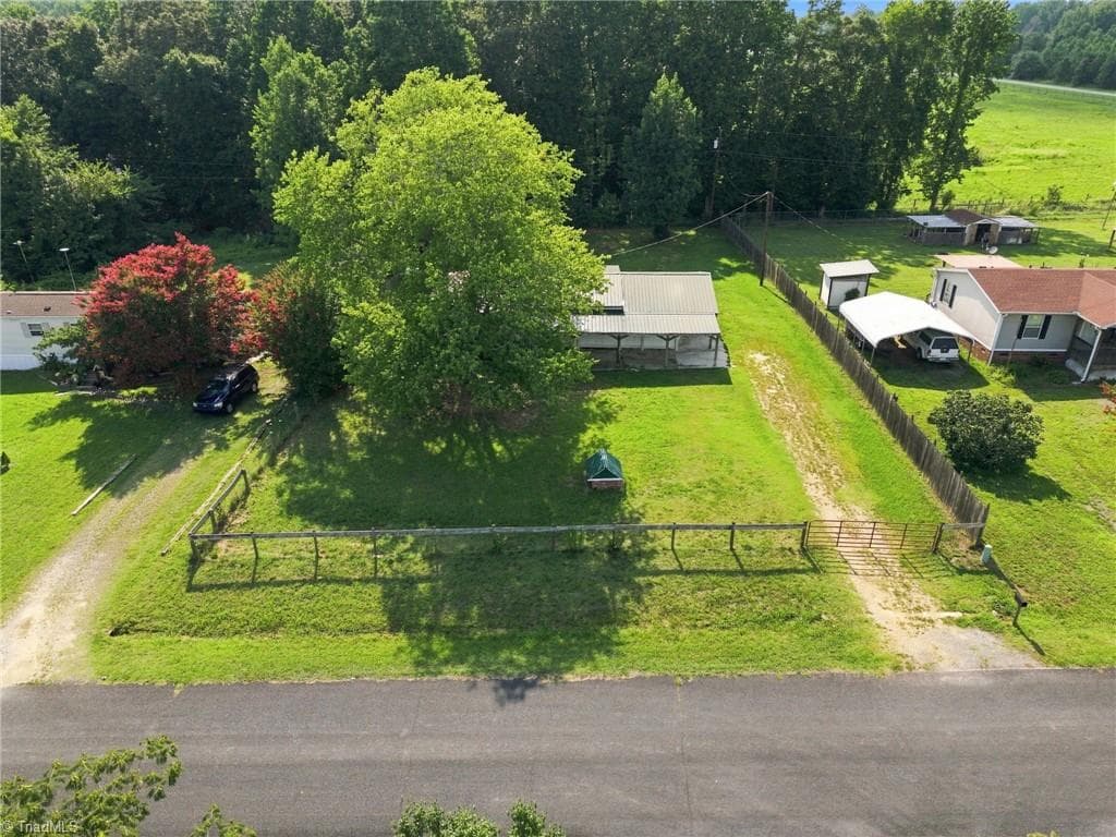 Manufactured Home at 5803 Spainhour Street, Climax NC 27233, photo 21 of 35