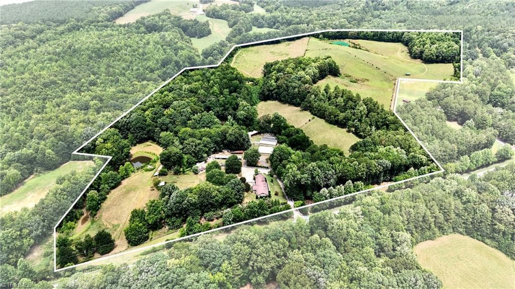 Stick/Site Built at 4262 NC Highway 49 S, Asheboro NC 27205, Asheboro, photo 13 of 96
