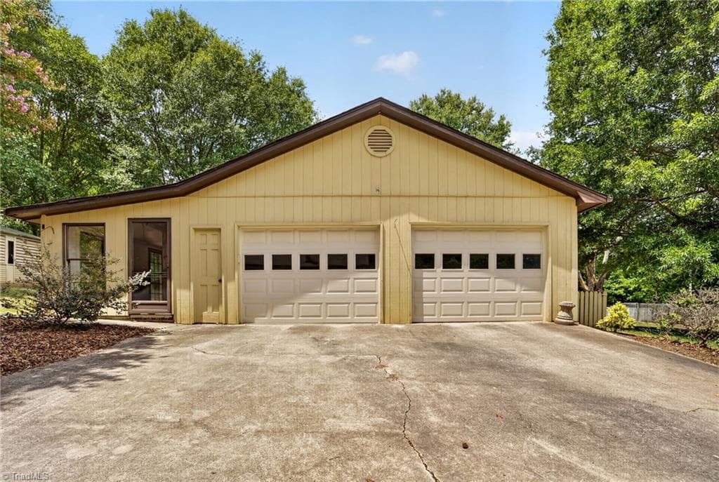 Stick/Site Built at 4262 NC Highway 49 S, Asheboro NC 27205, Asheboro, photo 37 of 96