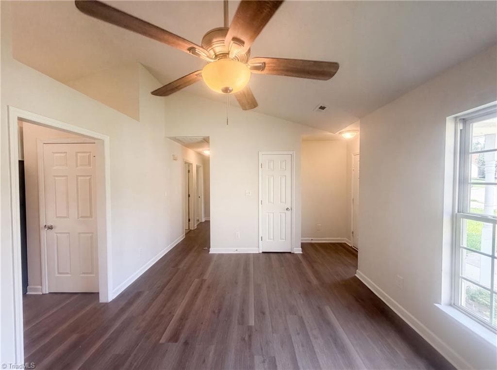 Stick/Site Built at 2110 Carlisle Way, High Point NC 27265, photo 3 of 16