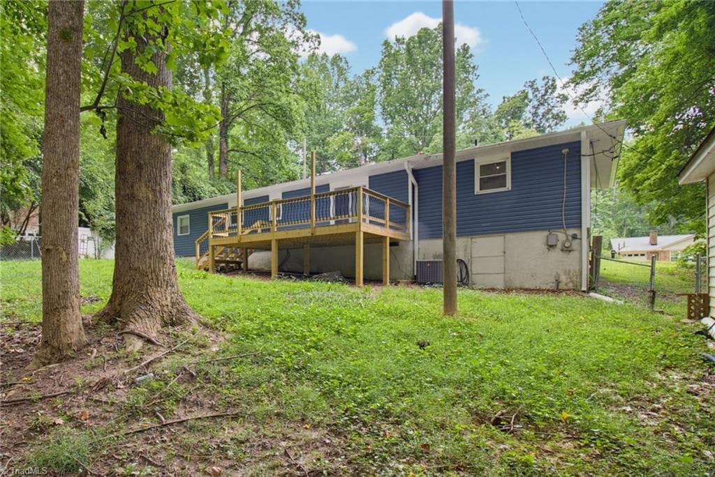 Stick/Site Built at 488 Lansdowne Place, Winston-Salem NC 27107, photo 26 of 31