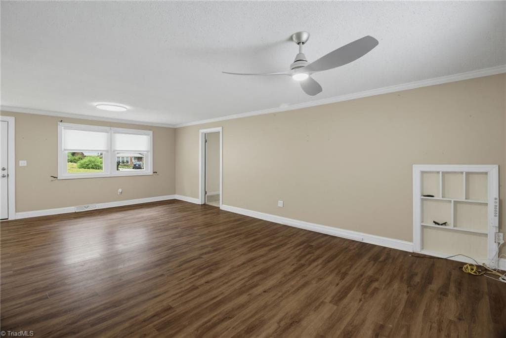 Stick/Site Built at 488 Lansdowne Place, Winston-Salem NC 27107, photo 7 of 31