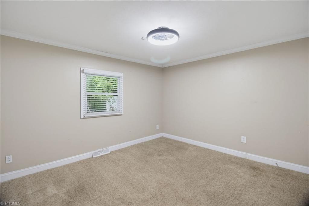 Stick/Site Built at 488 Lansdowne Place, Winston-Salem NC 27107, photo 20 of 31