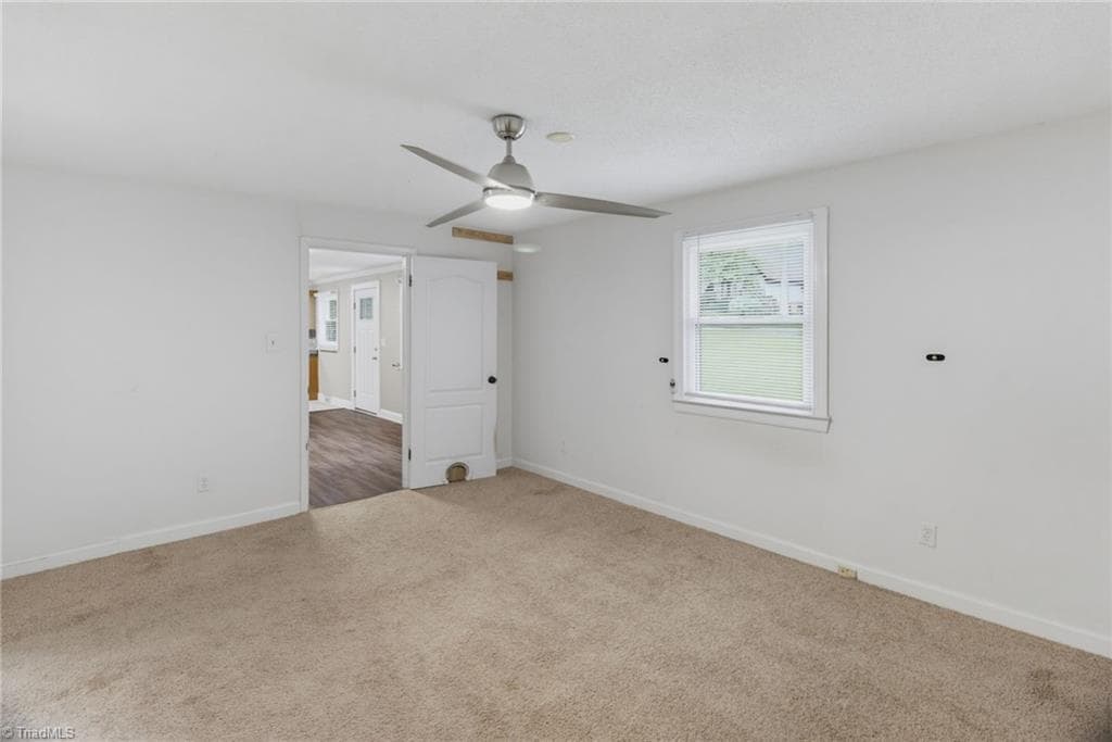 Stick/Site Built at 488 Lansdowne Place, Winston-Salem NC 27107, photo 14 of 31