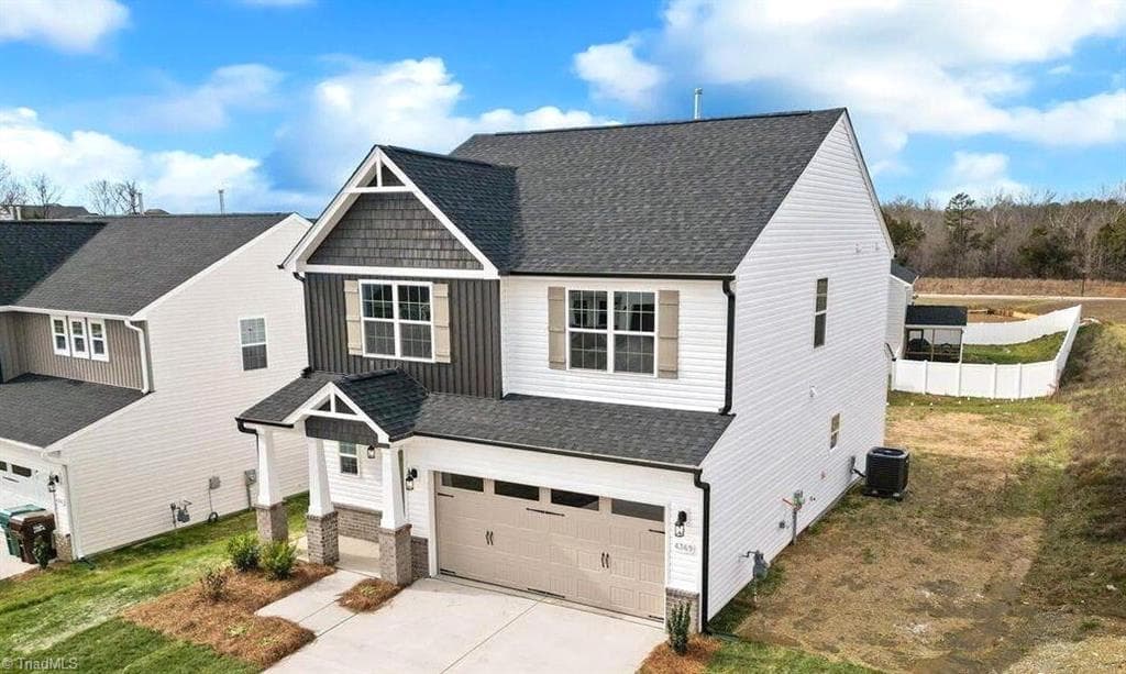 Stick/Site Built at 5397 Salem Woods Drive, Graham NC 27253, photo 2 of 14