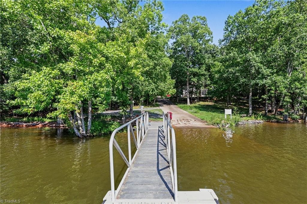 Stick/Site Built at 816 Crystal Bay Drive, Denton NC 27239, Denton, photo 24 of 38
