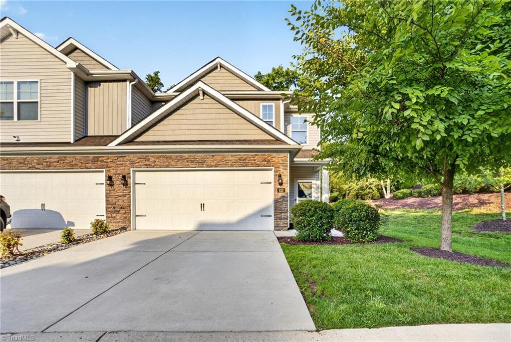Stick/Site Built at 822 Riley Lane, Greensboro NC 27455, photo 2 of 43