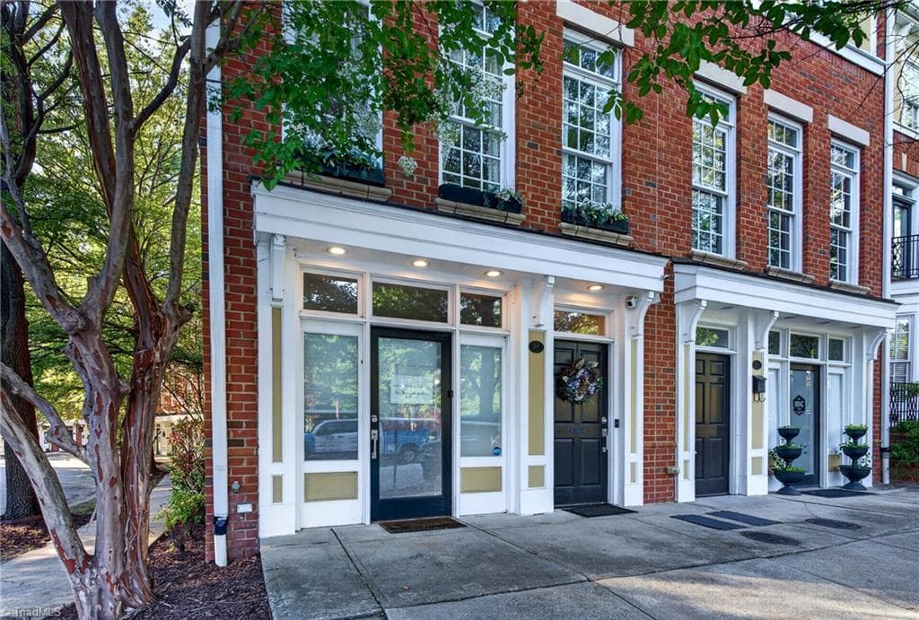 201 Southside Square, Greensboro NC 27406