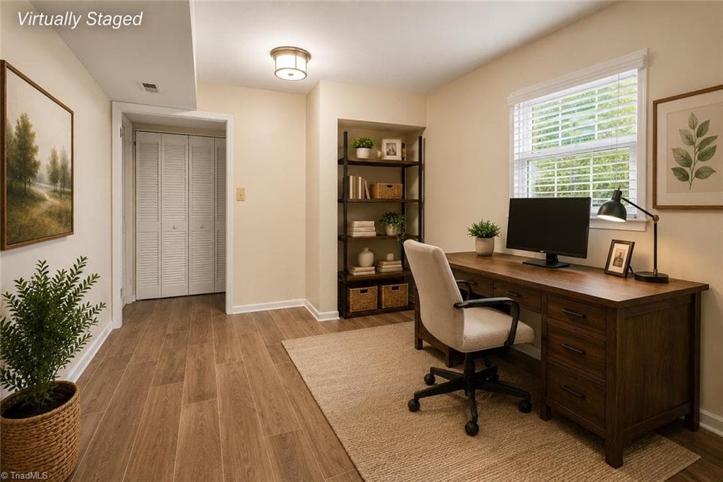 Stick/Site Built at 3212 Flanders Court, High Point NC 27265, photo 23 of 42