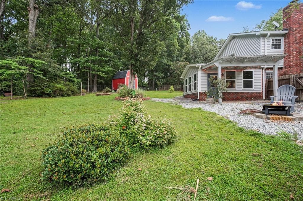 Stick/Site Built at 3212 Flanders Court, High Point NC 27265, photo 38 of 42