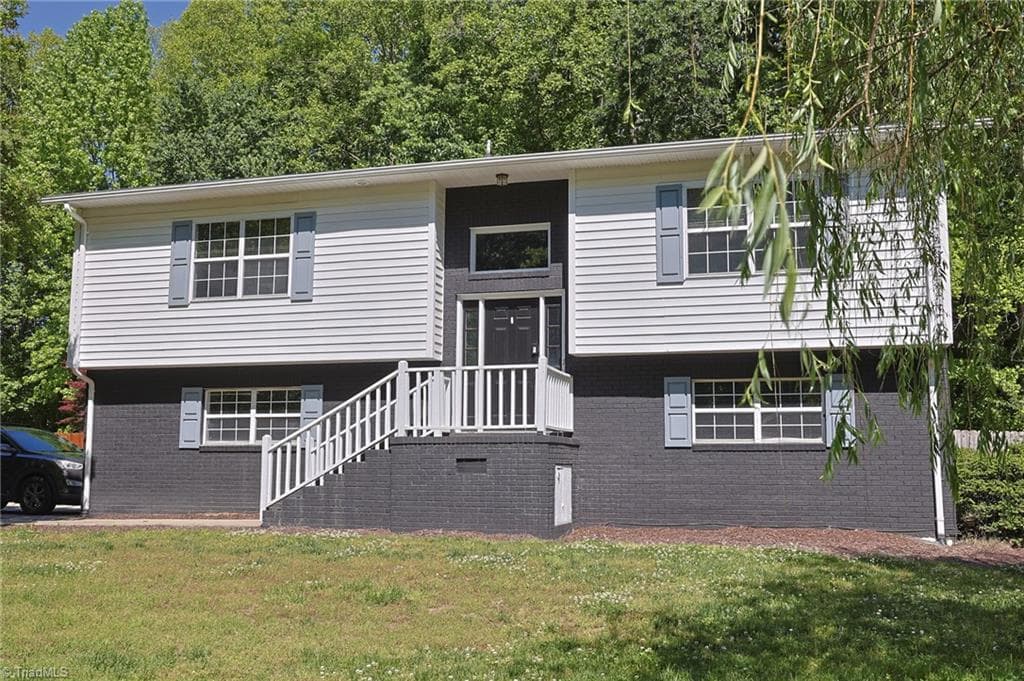 1474 Sherwood Drive, Reidsville NC 27320