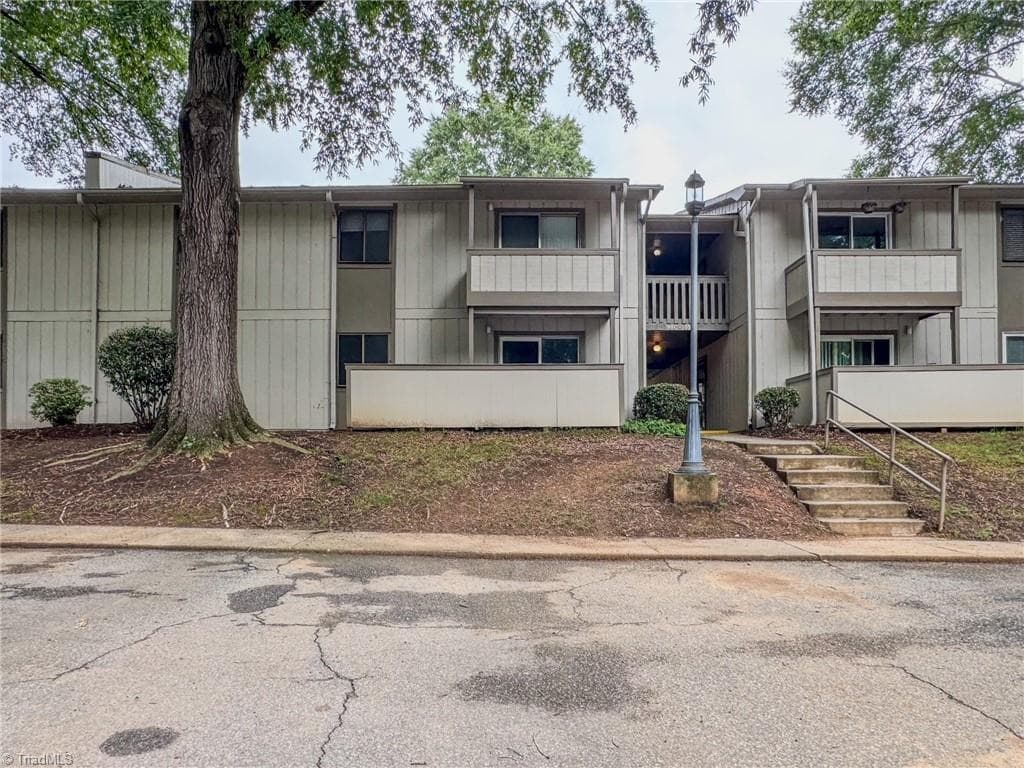 2235 Sunderland Road # 98c, Winston-Salem NC 27103