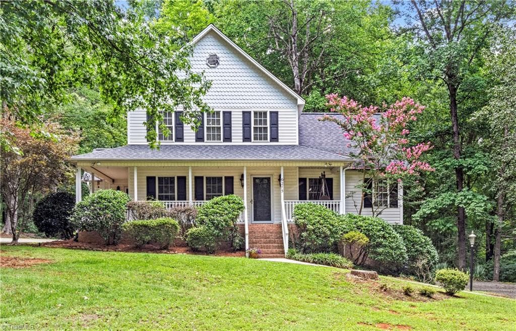 6275 Raven Forest Court, Winston-Salem NC 27105