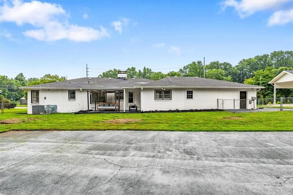 Stick/Site Built at 1519 McGuinn Drive, High Point NC 27262, photo 34 of 35