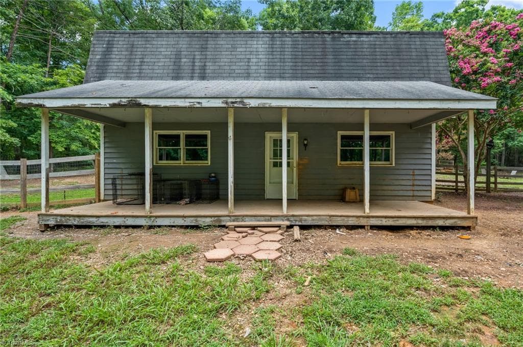 Stick/Site Built at 505 Tipperary Lane, Denton NC 27239, Denton, photo 7 of 42