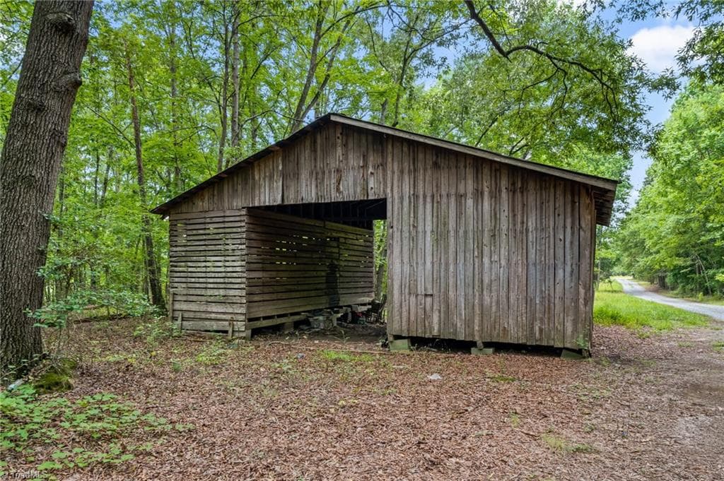 Stick/Site Built at 505 Tipperary Lane, Denton NC 27239, Denton, photo 33 of 42