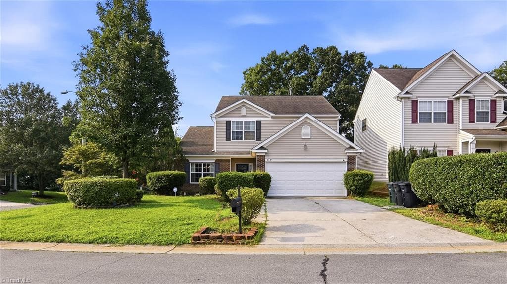 2595 Viola Court, Winston-Salem NC 27127