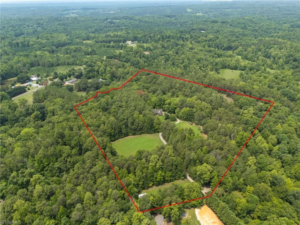 Stick/Site Built at 7150 Belews Run Road, Walnut Cove NC 27052, Walnut Cove, photo 44 of 47