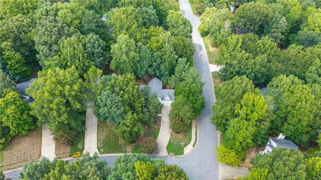 Stick/Site Built at 2000 Warwickshire Drive, Greensboro NC 27455, photo 42 of 48