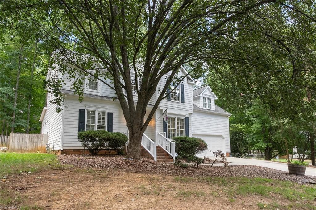 Stick/Site Built at 2000 Warwickshire Drive, Greensboro NC 27455, photo 4 of 48