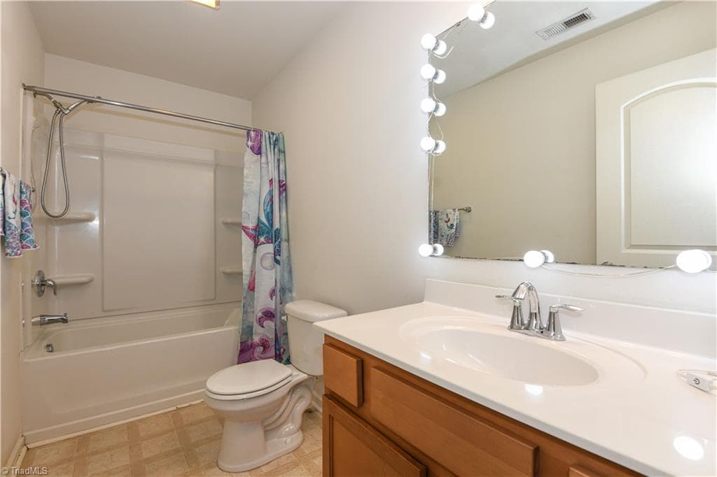 Stick/Site Built at 5149 Red Poll Drive, Greensboro NC 27405, photo 23 of 25