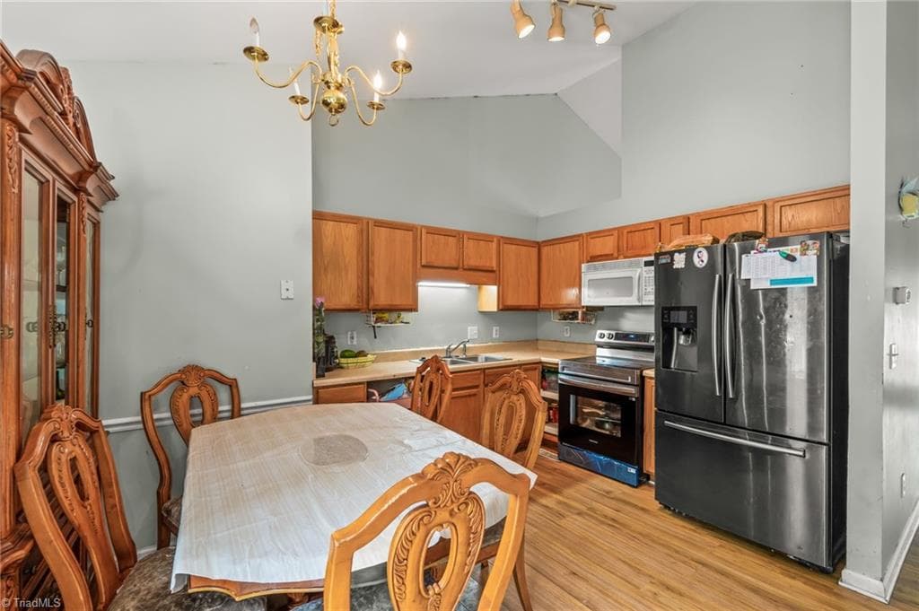 Stick/Site Built at 4381 Stone Forest Court, Winston-Salem NC 27105, photo 13 of 29