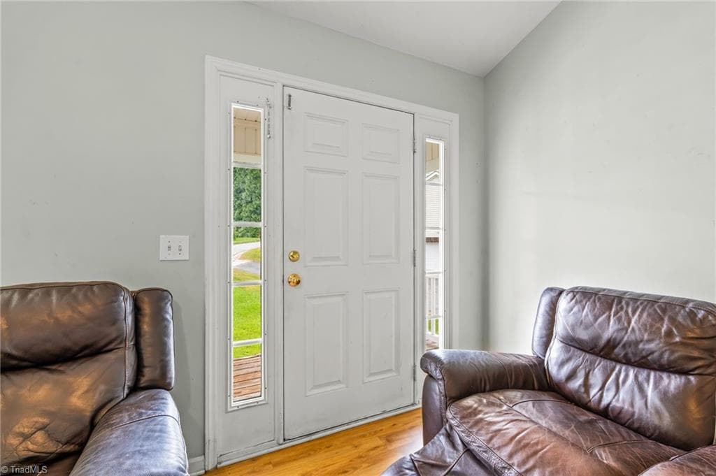 Stick/Site Built at 4381 Stone Forest Court, Winston-Salem NC 27105, photo 7 of 29