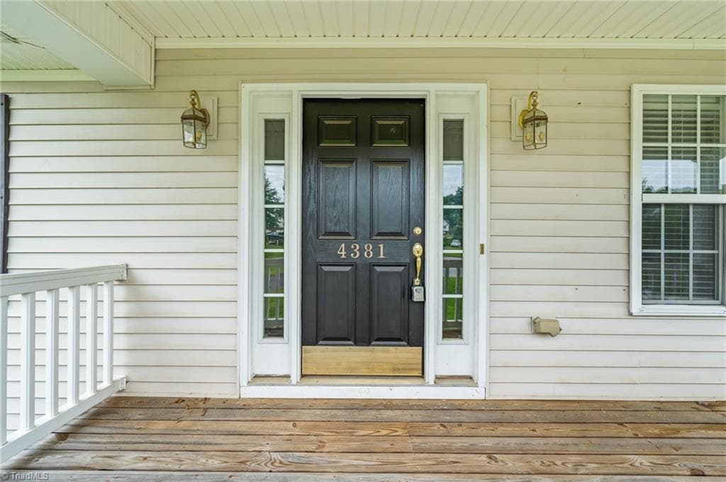 Stick/Site Built at 4381 Stone Forest Court, Winston-Salem NC 27105, photo 5 of 29