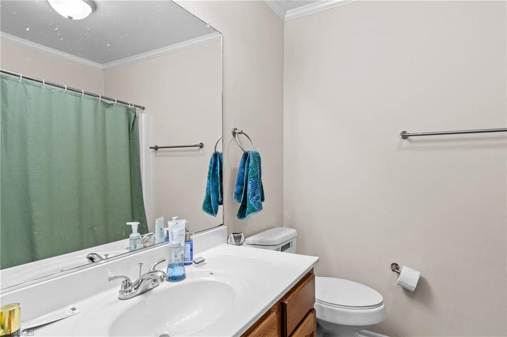 Stick/Site Built at 165 Forest View Drive, Winston-Salem NC 27104, Winston-Salem, photo 21 of 24