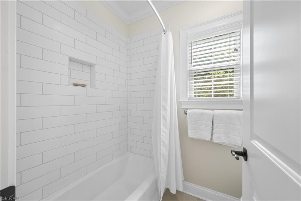 Stick/Site Built at 4347 Griffins Gate Lane, Greensboro NC 27407, photo 33 of 50