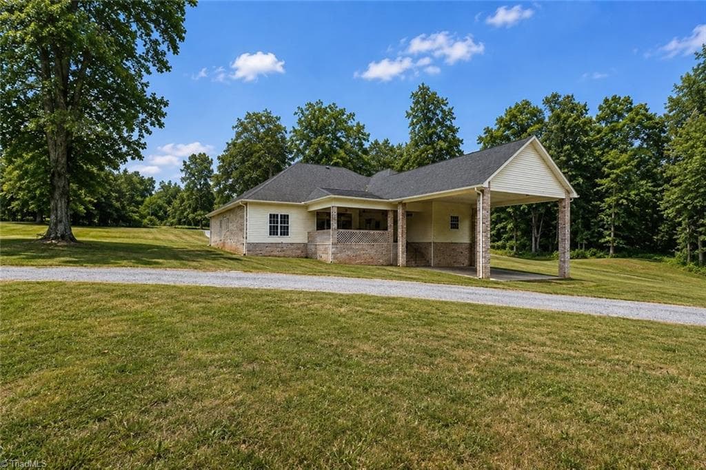 Stick/Site Built at 9190 Laurel Glenn Drive, Rural Hall NC 27045, photo 2 of 31